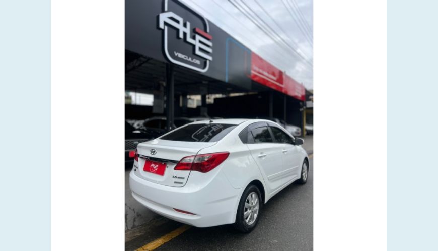 HYUNDAI HYUNDAI HB 20S FLEX AUT. 4P - BRANCO - 2015 Foto 4 (Grande)