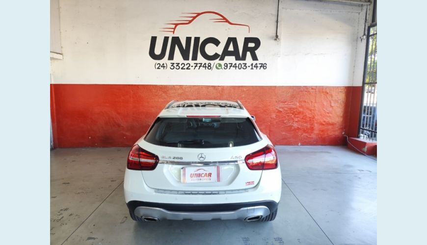 MERCEDES-BENZ MERCEDES-BENZ GLA 200 FLEX AUT. 4P - BRANCO - 2018 Foto 4 (Grande)