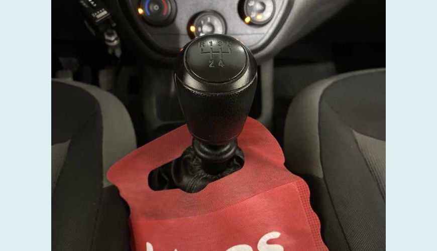 CHEVROLET SPIN LT 5S 1.8 (AUT) (FLEX) - BRANCO - 2016 Foto 4 (Grande)