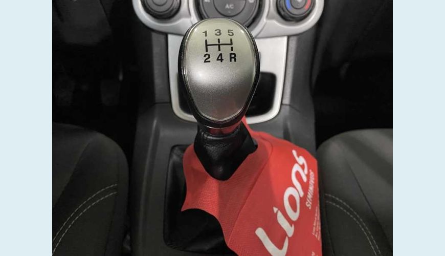 FORD FIESTA SE 1.6 16V FLEX MANUAL 4P - PRETO - 2017 Foto 4 (Grande)