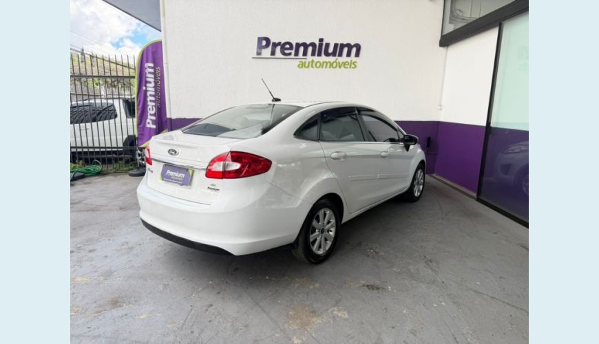 FORD FIESTA FLEX MANUAL 4P - BRANCO - 2011 Foto 4 (Grande)