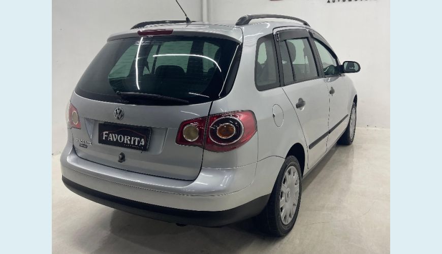 VOLKSWAGEN VOLKSWAGEN SPACEFOX TREND 1.6 8V FLEX MANUAL 4P - PRATA - 2010 Foto 4 (Grande)