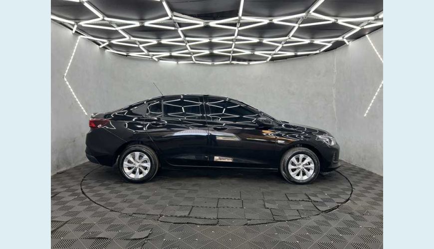 CHEVROLET CHEVROLET ONIX PLUS LT 1.0 FLEX MANUAL 4P - PRETO - 2023 Foto 4 (Grande)