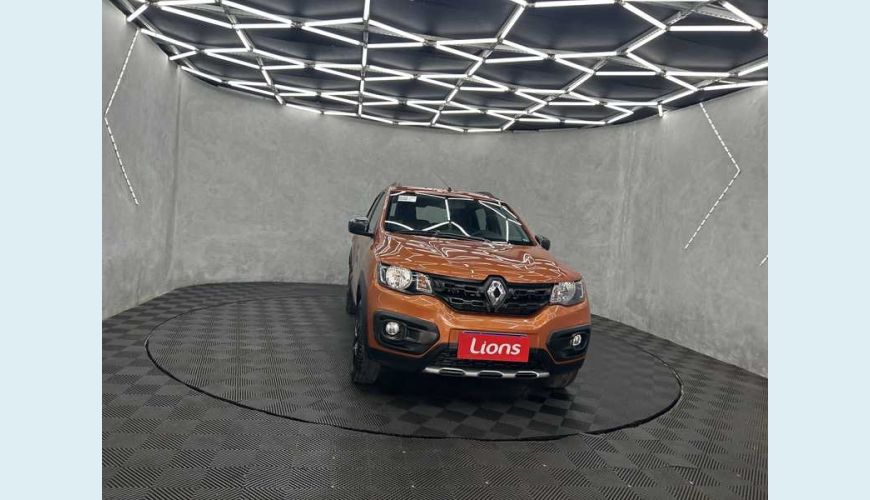 RENAULT RENAULT KWID OUTSIDER 1.0 12V SCE FLEX MANUAL 4P - LARANJA - 2022 Foto 4 (Grande)