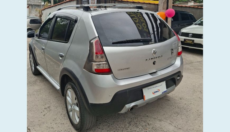 RENAULT RENAULT SANDERO STEPWAY HI-POWER 1.6 8V FLEX MANUAL 4P - PRATA - 2012 Foto 4 (Grande)