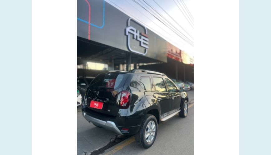 RENAULT RENAULT DUSTER FLEX MANUAL 4P - PRETO - 2016 Foto 4 (Grande)