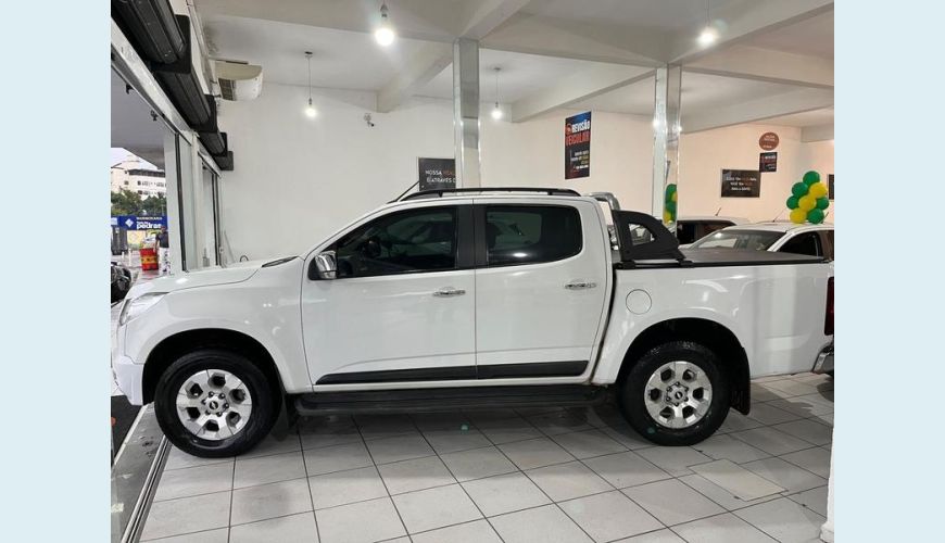 CHEVROLET S-10 LTZ FD2 FLEX MANUAL 2P - BRANCO - 2014 Foto 4 (Grande)