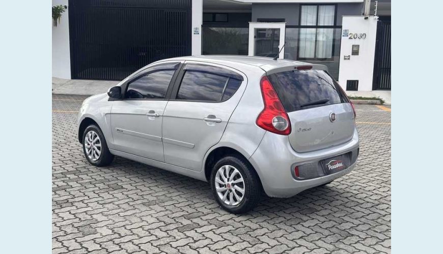 FIAT PALIO ATTRACTIVE 1.0 8V FLEX MANUAL 4P - PRATA - 2013 Foto 4 (Grande)