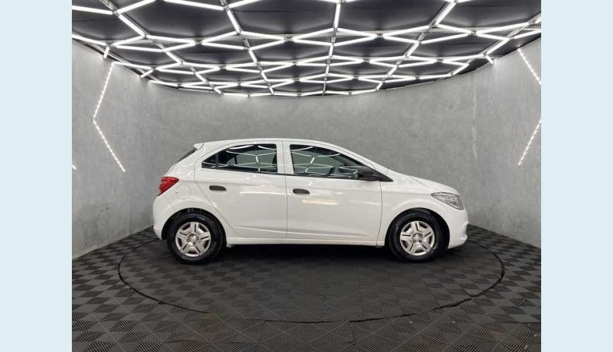 CHEVROLET ONIX JOY 1.0 FLEX MANUAL 4P - BRANCO - 2018 Foto 4 (Grande)