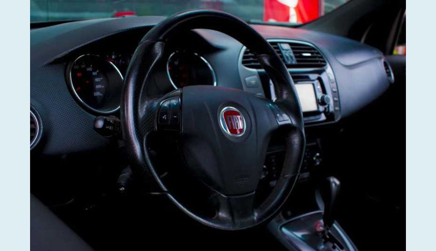 FIAT BRAVO BLACKMOTION 1.8 16V FLEX AUT. 4P - BRANCO - 2016 Foto 4 (Grande)