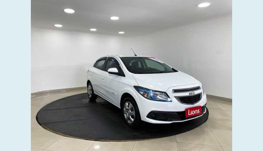 CHEVROLET ONIX LT SPE/4 1.4 FLEX MANUAL 4P - BRANCO - 2014 Foto 4 (Grande)