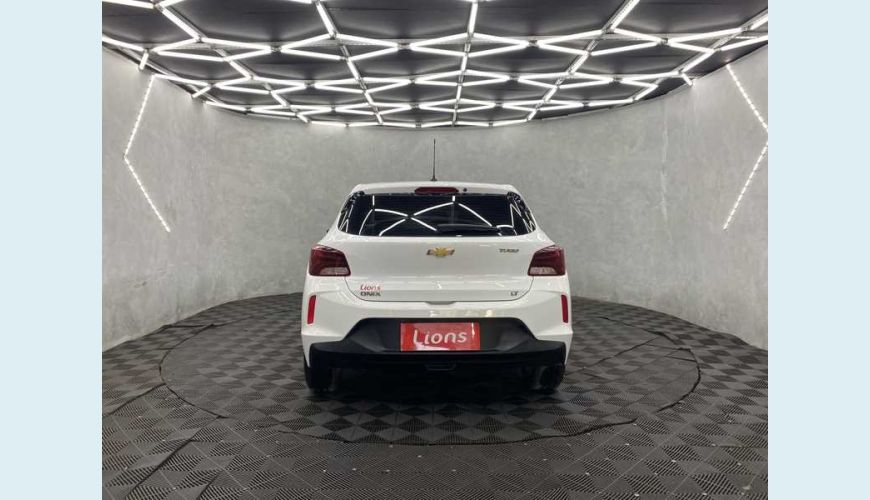 CHEVROLET ONIX LT 1.0 TURBO FLEX MANUAL 4P - BRANCO - 2023 Foto 4 (Grande)