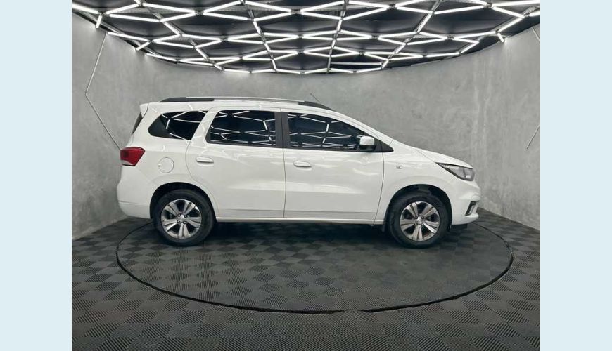 CHEVROLET CHEVROLET SPIN PREMIER 1.8 FLEX AUT. 4P - BRANCO - 2023 Foto 4 (Grande)