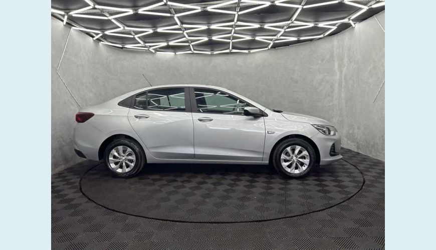 CHEVROLET CHEVROLET ONIX PLUS LT 1.0 FLEX MANUAL 4P - PRATA - 2023 Foto 4 (Grande)