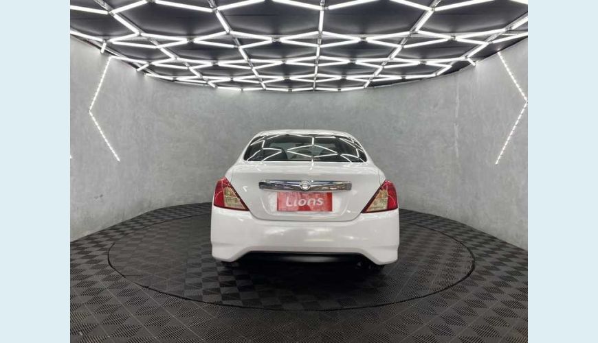 NISSAN VERSA V-DRIVE 1.0 12V FLEX MANUAL 4P - BRANCO - 2021 Foto 4 (Grande)