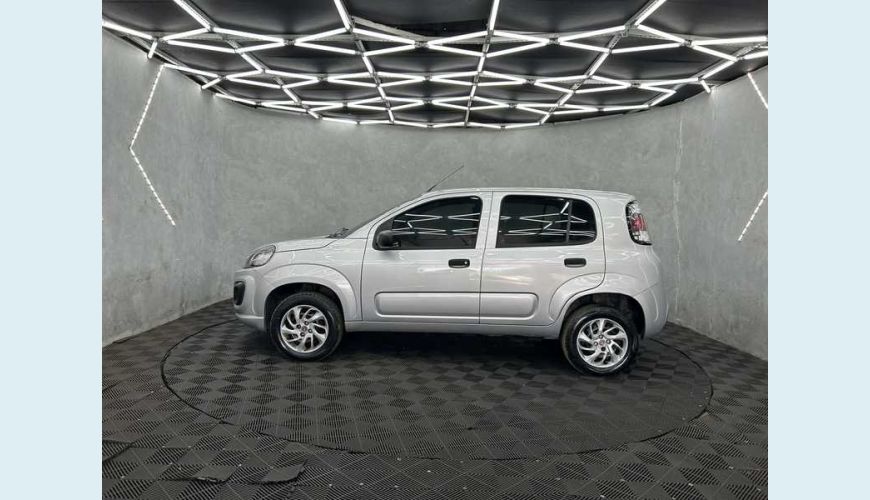 FIAT UNO ATTRACTIVE 1.0 FLEX MANUAL 4P - PRATA - 2021 Foto 4 (Grande)