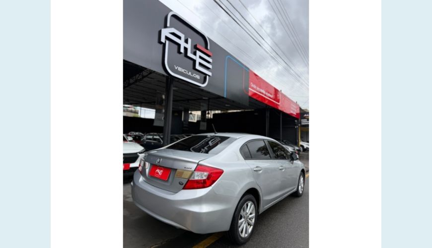 HONDA CIVIC FLEX AUT. 4P - PRATA - 2014 Foto 4 (Grande)