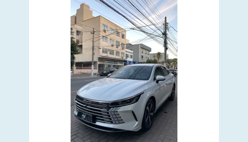 BYD KING ELETRICO/ AUT. 4P - BRANCO - 2025 Foto 4 (Grande)