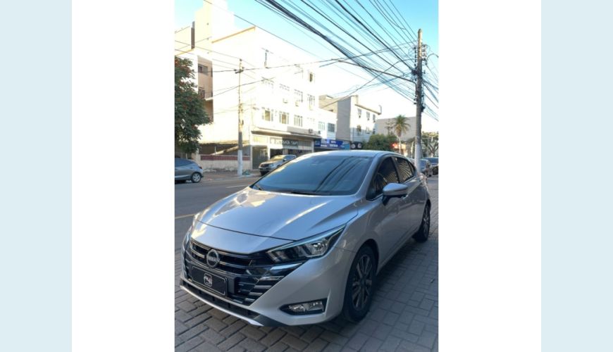 NISSAN VERSA FLEX AUT. 4P - PRATA - 2025 Foto 4 (Grande)
