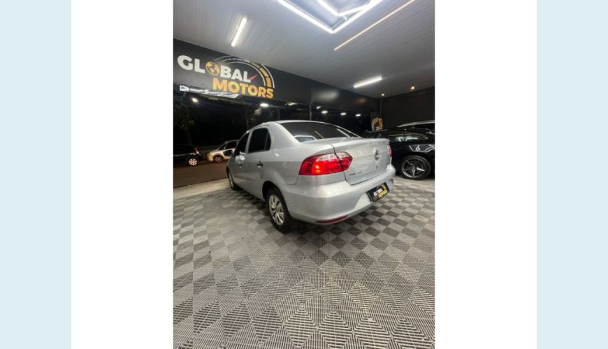 VOLKSWAGEN VOYAGE FLEX MANUAL 4P - PRATA - 2013 Foto 4 (Grande)