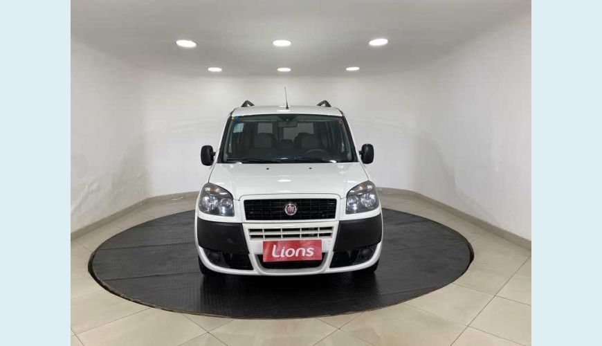 FIAT DOBLO ESSENCE 1.8 FLEX MANUAL 4P - BRANCO - 2019 Foto 4 (Grande)