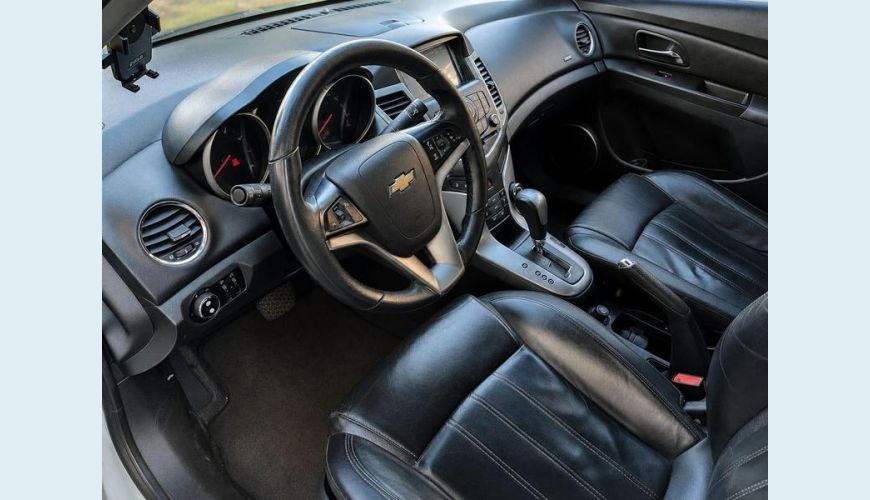 CHEVROLET CHEVROLET CRUZE LT NB 1.8 16V FLEX MANUAL 4P - BRANCO - 2012 Foto 4 (Grande)