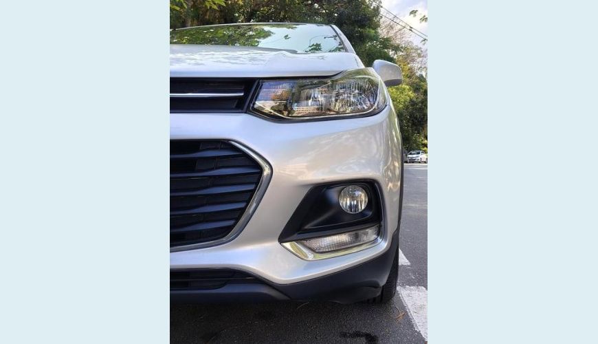 CHEVROLET CHEVROLET TRACKER LT 1.4 TURBO FLEX AUT. 4P - PRATA - 2017 Foto 4 (Grande)