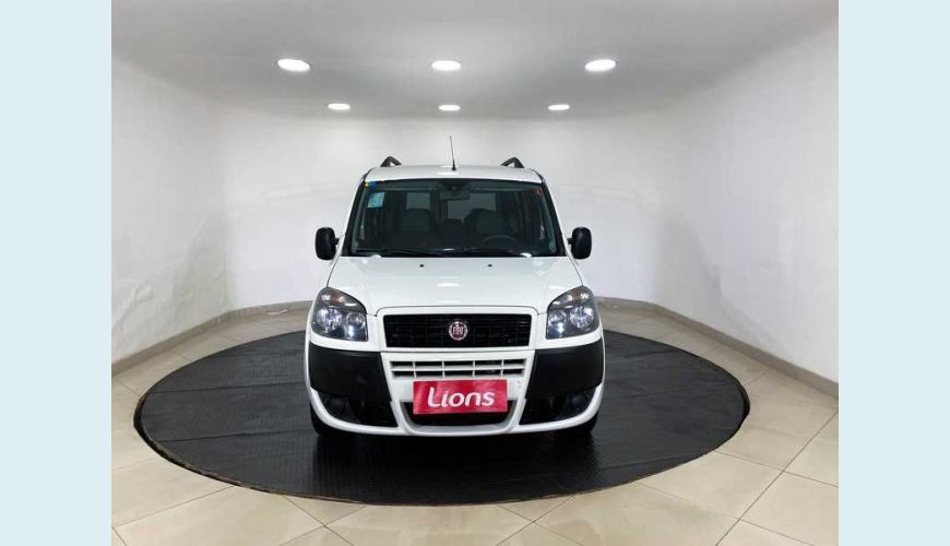 FIAT DOBLO ESSENCE 1.8 5L FLEX MANUAL 4P - BRANCO - 2019 Foto 4 (Grande)