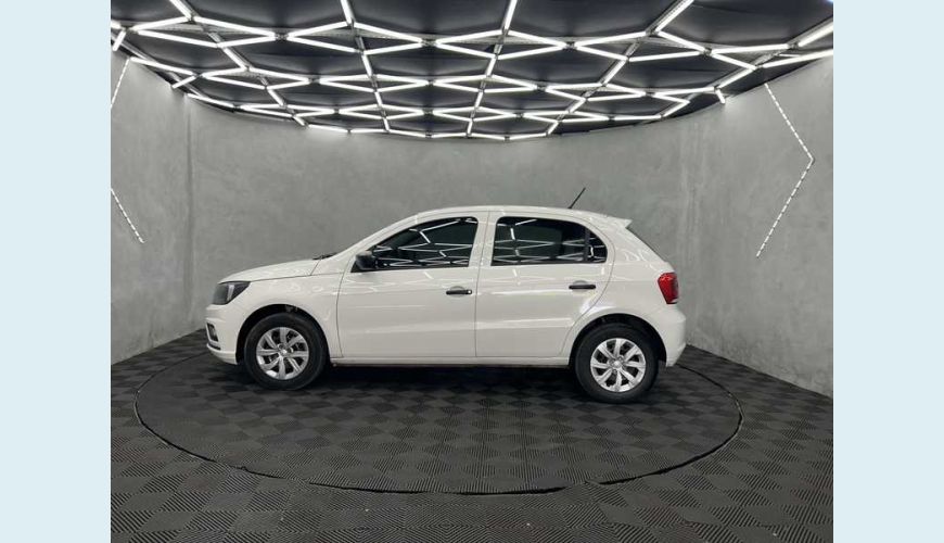 VOLKSWAGEN GOL 1.0 12V FLEX MANUAL 4P - BRANCO - 2023 Foto 4 (Grande)