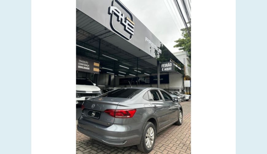 VOLKSWAGEN VOLKSWAGEN VIRTUS FLEX AUT. 4P - CINZA - 2021 Foto 4 (Grande)