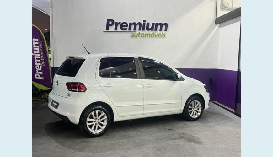 VOLKSWAGEN FOX FLEX MANUAL 4P - BRANCO - 2019 Foto 4 (Grande)