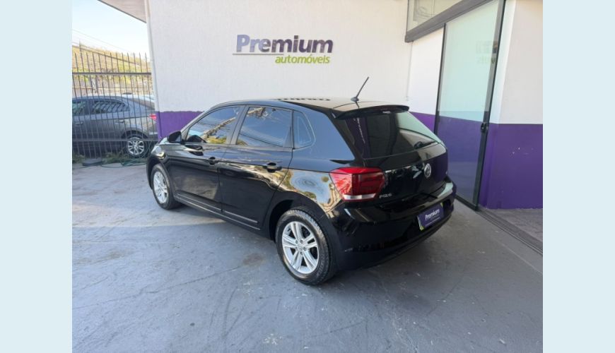 VOLKSWAGEN VOLKSWAGEN POLO FLEX MANUAL 4P - PRETO - 2018 Foto 4 (Grande)