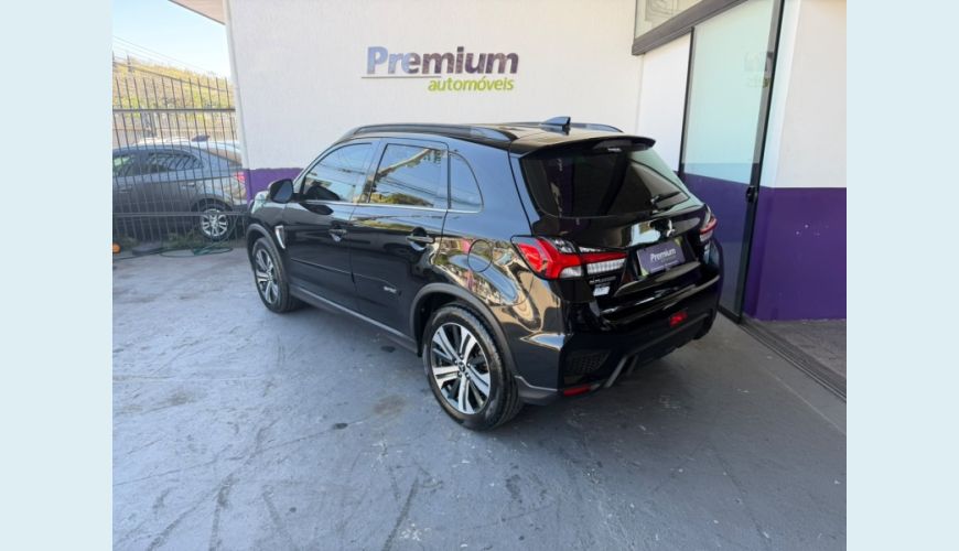 MITSUBISHI MITSUBISHI OUTLANDER FLEX AUT. 4P - PRETO - 2022 Foto 4 (Grande)