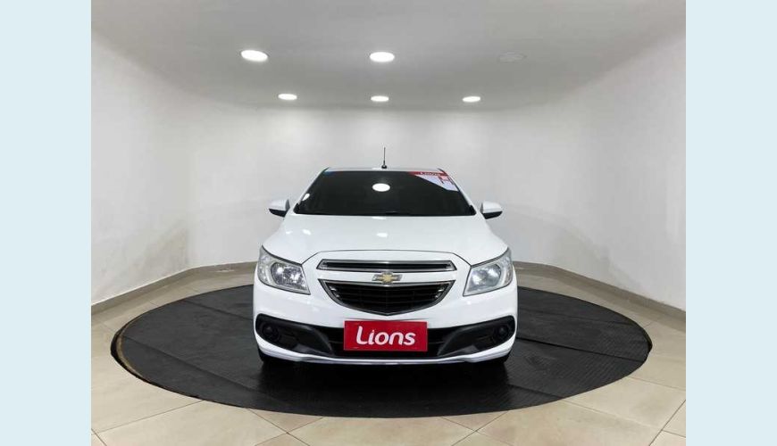 CHEVROLET ONIX LT SPE/4 1.0 FLEX MANUAL 4P - BRANCO - 2014 Foto 4 (Grande)