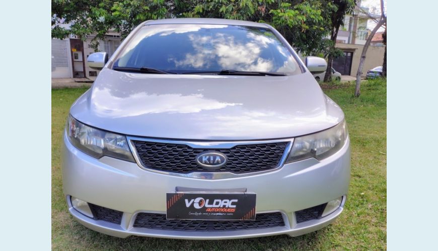 KIA CERATO AUT. 4P - PRATA - 2011 Foto 4 (Grande)