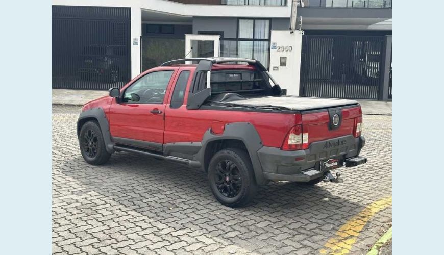 FIAT STRADA ADVENTURE LOCKER 1.8 8V FLEX MANUAL 4P - VERMELHO - 2010 Foto 4 (Grande)