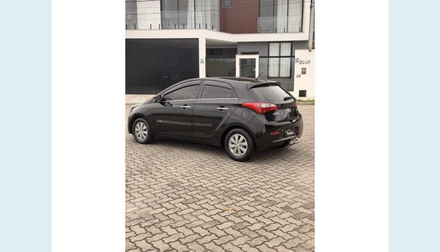 HYUNDAI HYUNDAI HB20 COMFORT 1.6 FLEX MANUAL 4P - PRETO - 2013 Foto 4 (Grande)