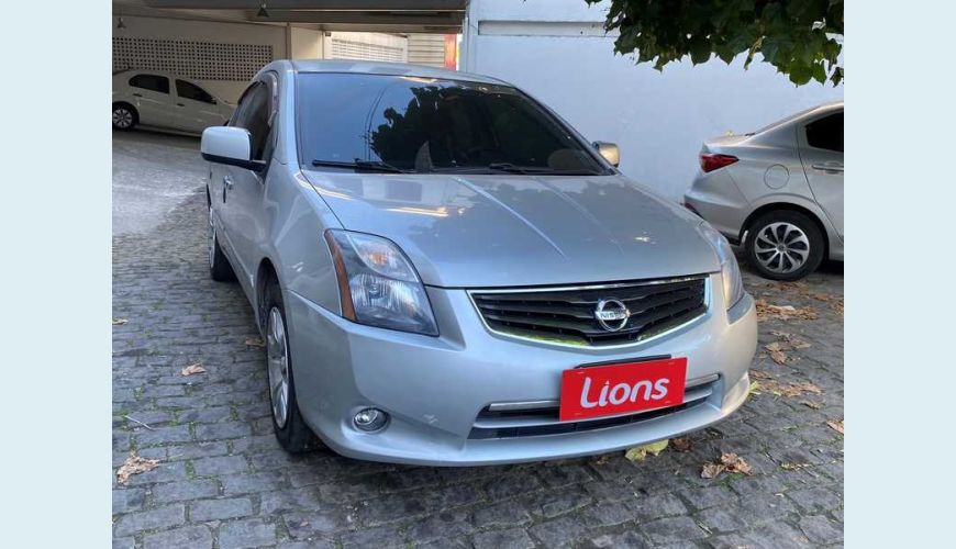 NISSAN NISSAN SENTRA 2.0 16V FLEX MANUAL 4P - PRATA - 2013 Foto 4 (Grande)