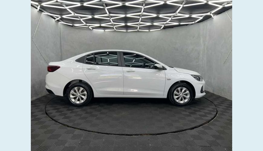 CHEVROLET CHEVROLET ONIX PLUS LT 1.0 FLEX MANUAL 4P - BRANCO - 2023 Foto 4 (Grande)