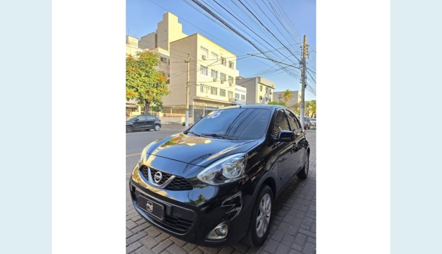NISSAN MARCH FLEX MANUAL 4P - PRETO - 2016 Foto 4 (Grande)