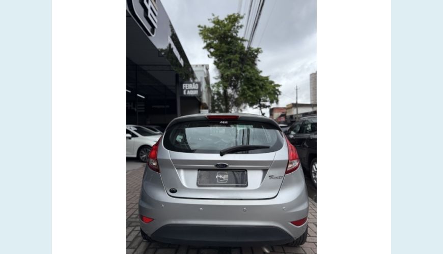 FORD FORD FIESTA FLEX MANUAL 4P - PRATA - 2014 Foto 4 (Grande)
