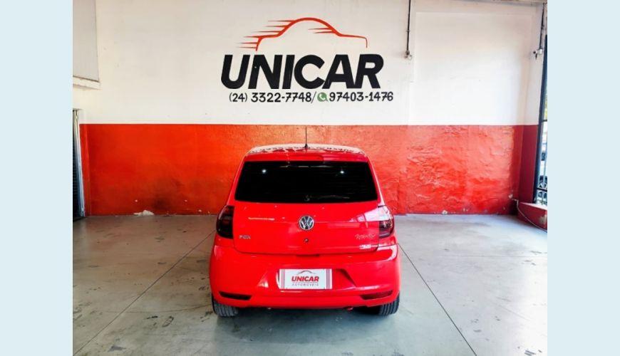VOLKSWAGEN FOX FLEX MANUAL 4P - VERMELHO - 2014 Foto 4 (Grande)