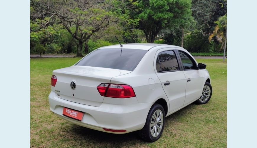 VOLKSWAGEN VOYAGE - BRANCO - 2022 Foto 4 (Grande)