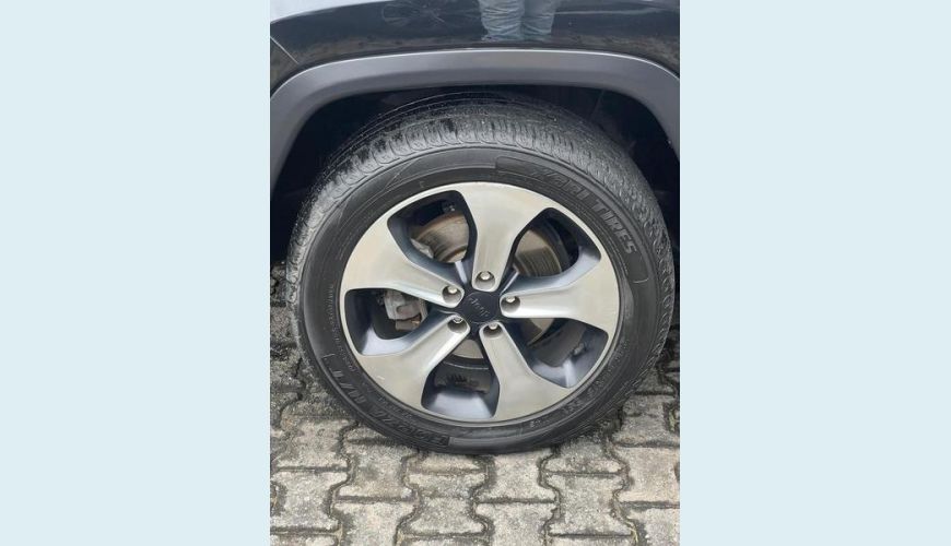 JEEP COMPASS LONGITUDE F - PRETO - 2017 Foto 4 (Grande)