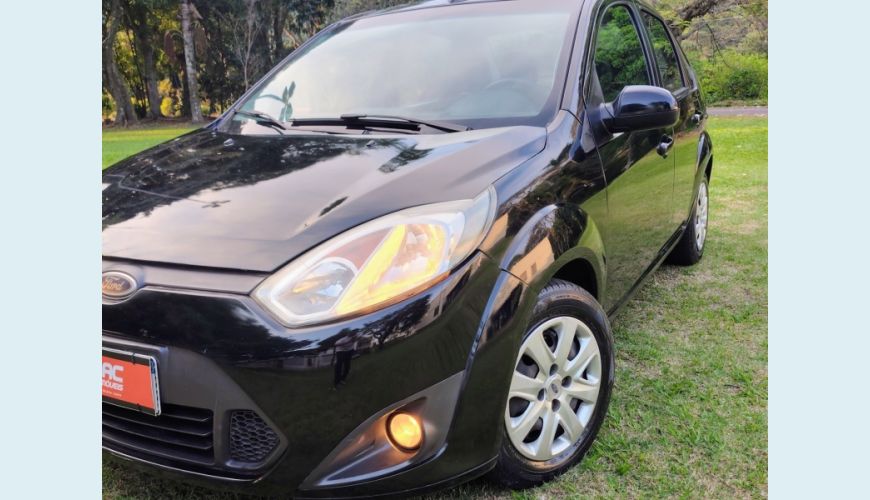 FORD FIESTA - PRETO - 2014 Foto 4 (Grande)