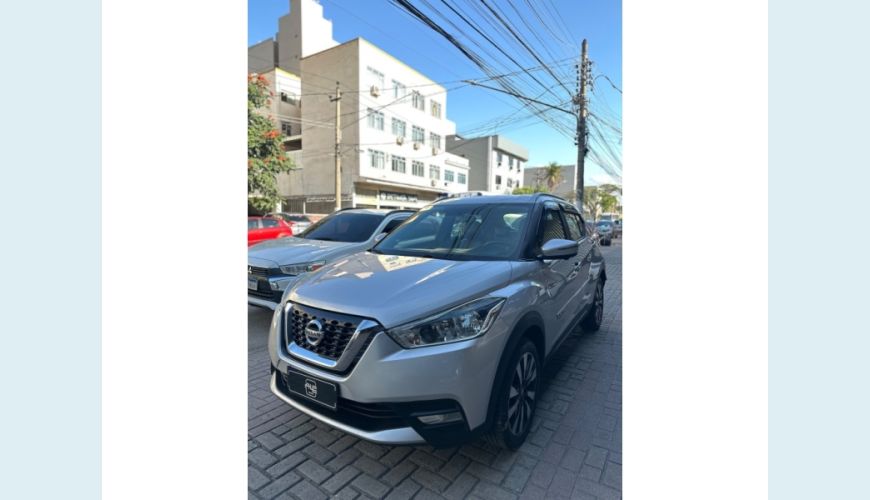 NISSAN KICKS - PRATA - 2017 Foto 4 (Grande)