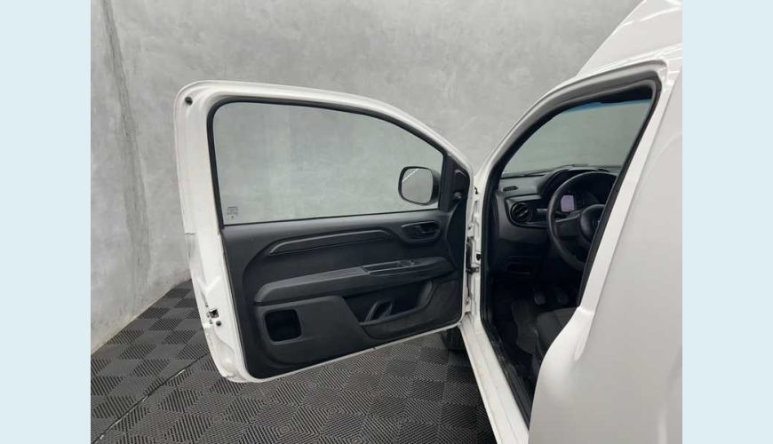 FIAT FIORINO 1.4 ENDURANCE (FLEX) - BRANCO - 2023 Foto 4 (Grande)