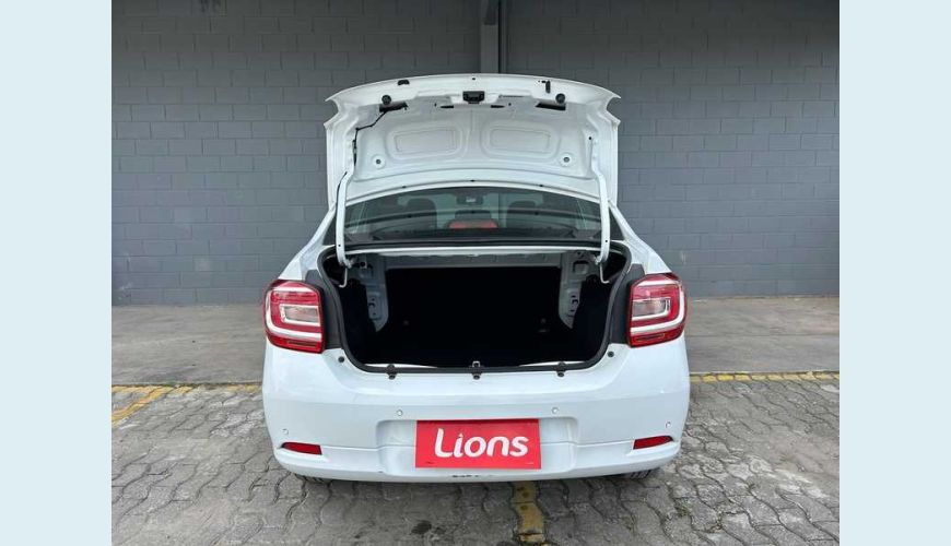 RENAULT LOGAN ZEN 1.0 - BRANCO - 2025 Foto 4 (Grande)