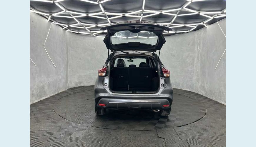 NISSAN KICKS ACTIVE 1.6 (FLEX) - PRATA - 2024 Foto 4 (Grande)