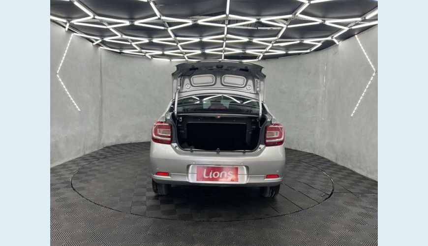 RENAULT LOGAN ZEN 1.0 - PRATA - 2024 Foto 4 (Grande)